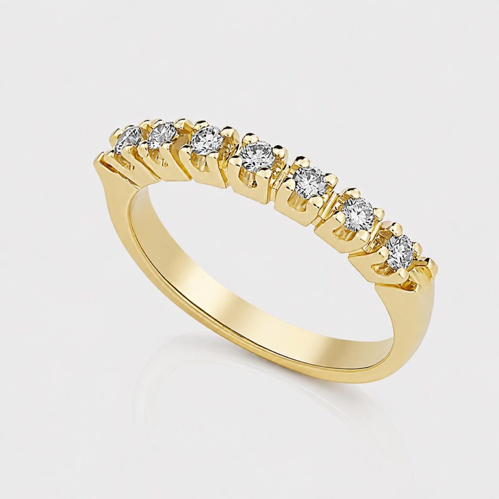 The Diamond Row Radiant Ring
