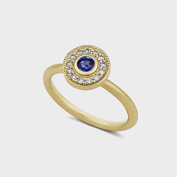 טבעת זהב וינטג׳ משובצת ספיר ויהלומים