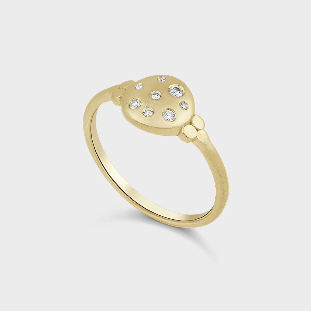 טבעת זהב משובצת יהלומים