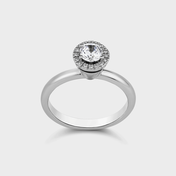 טבעת אירוסין מרהיבה בשיבוץ יהלום GIA