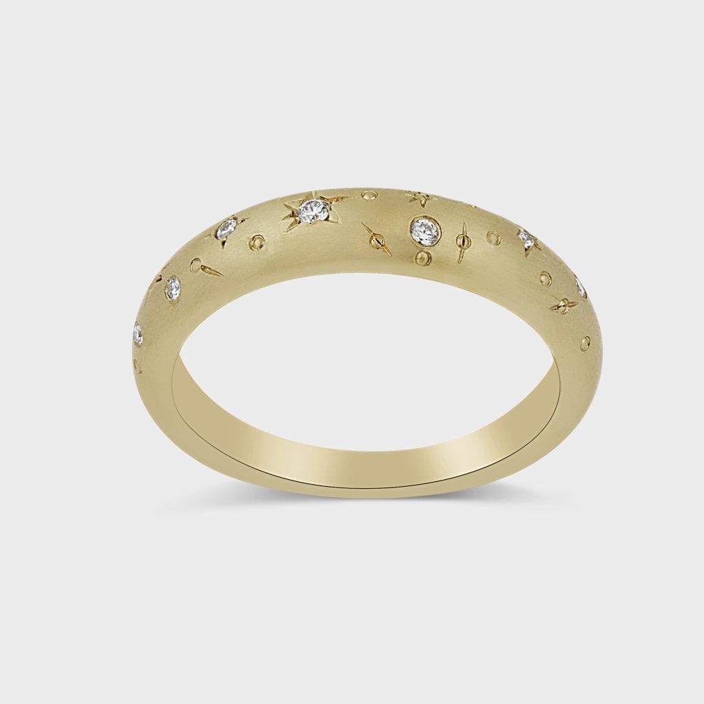 טבעת יהלומים מפוזרים