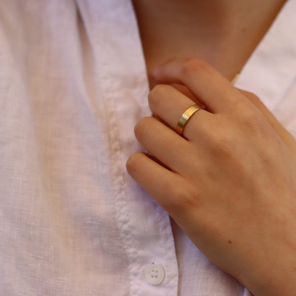 טבעת נישואין קלאסית שטוחה