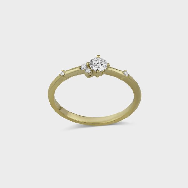 טבעת זהב בשיבוץ יהלומים מיוחד