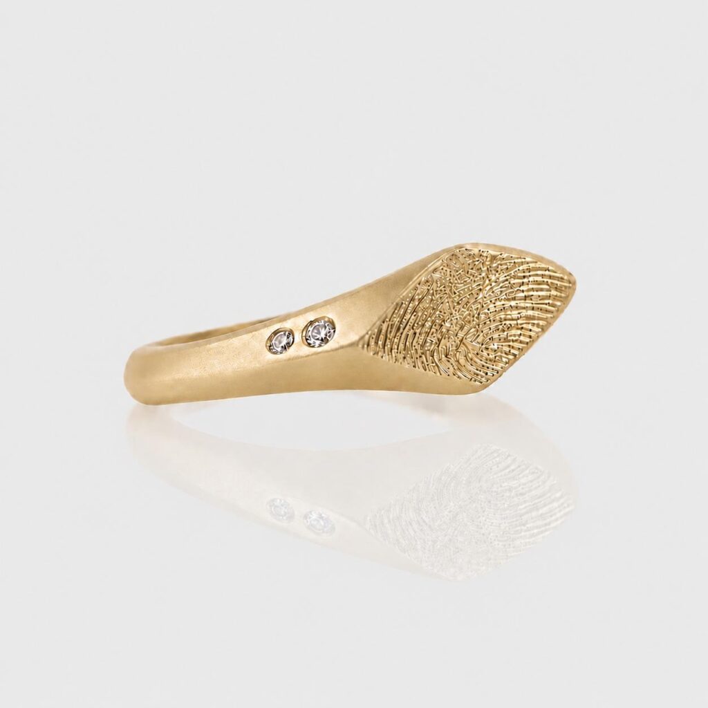 Kite signet ring with fingerprint and diamonds